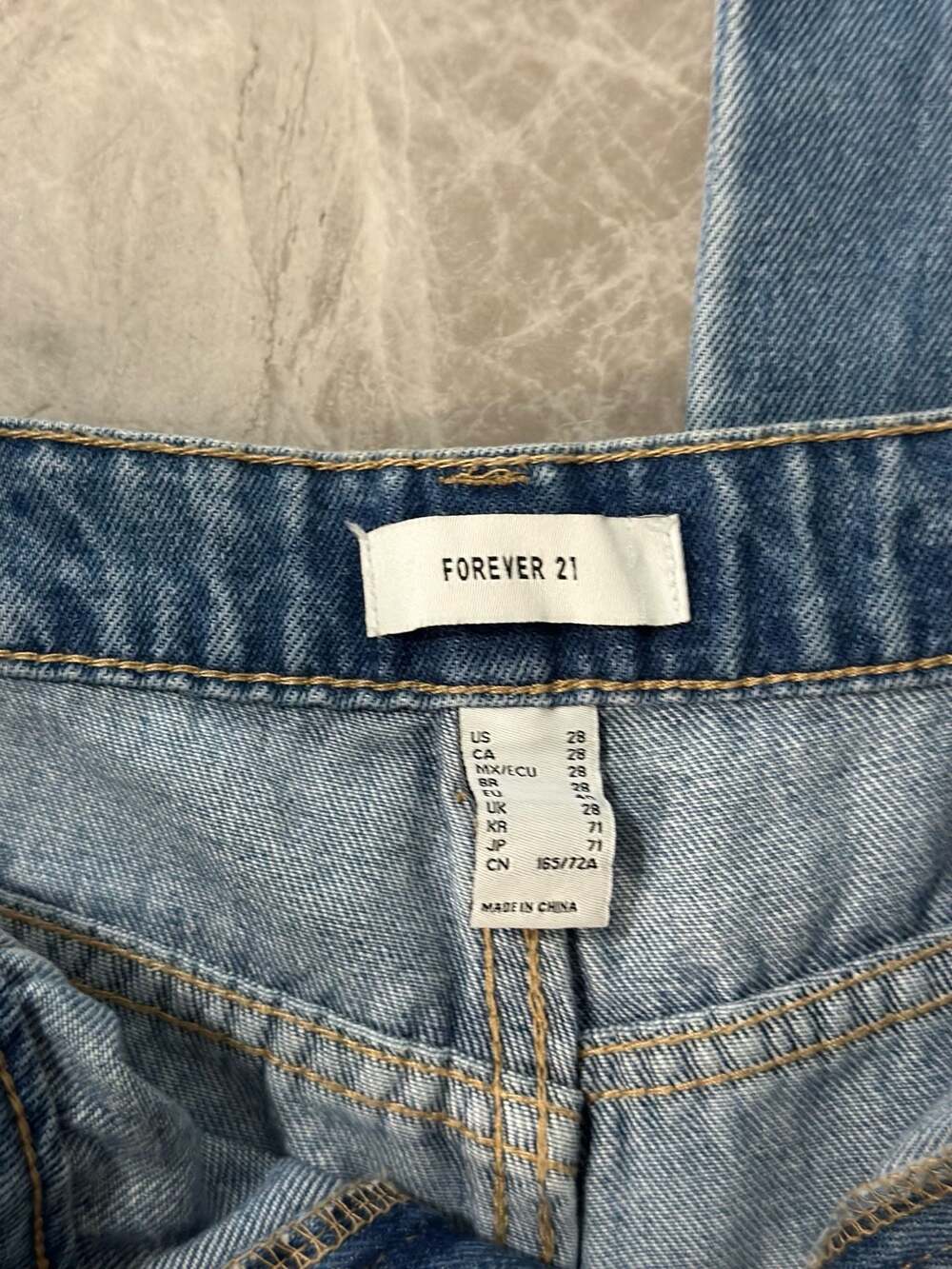 Forever 21 Mid-Rise Cargo Jeans - Picture 4 of 7